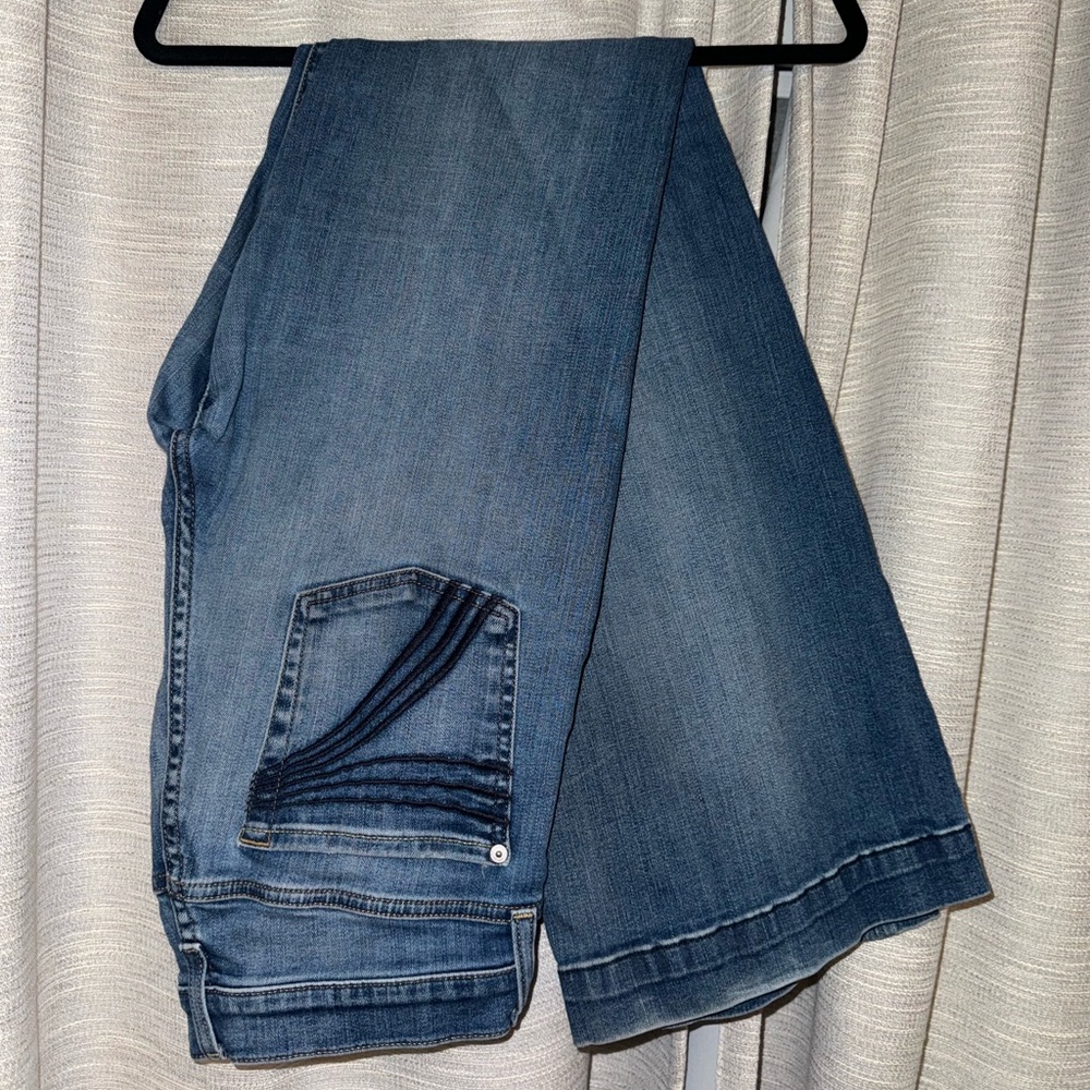 7 For All Mankind Dojo